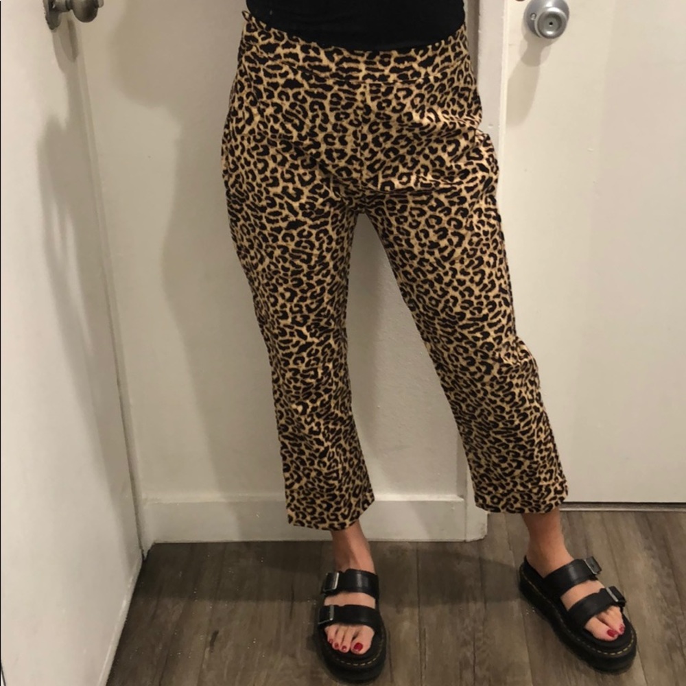 Cheetah print cotton ankle pants